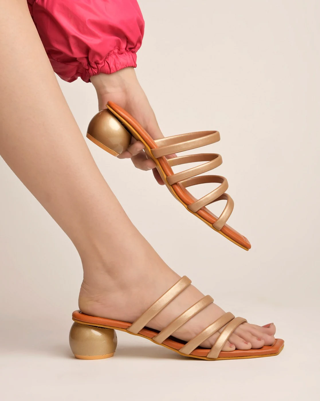 極美品　YELLO PATCH CHUNKY HEEL SANDALS 極美品 YELLO PATCH CHUNKY HEEL SANDALS